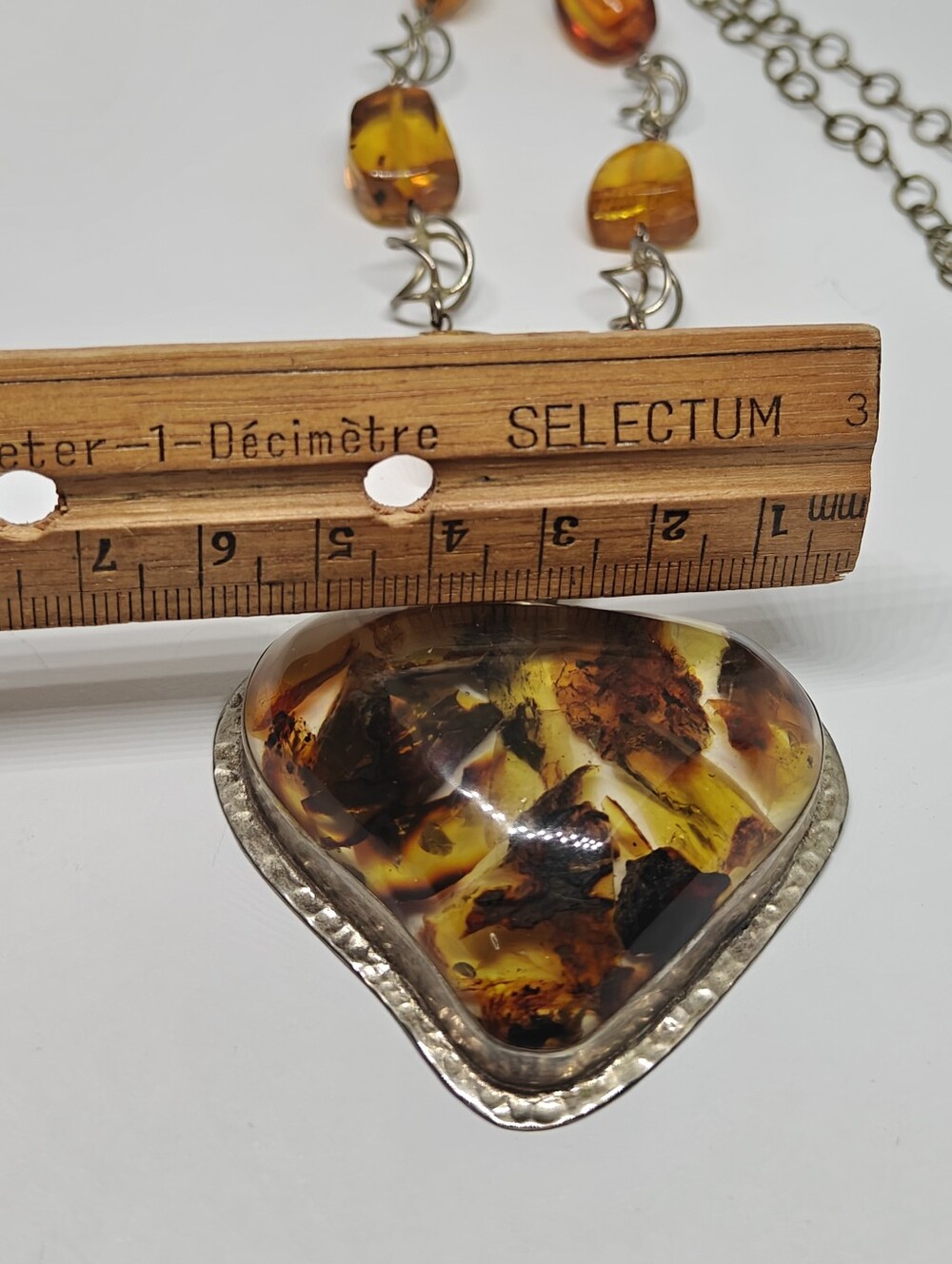 Vintage Amber Heart Necklace - Picture 11 of 16
